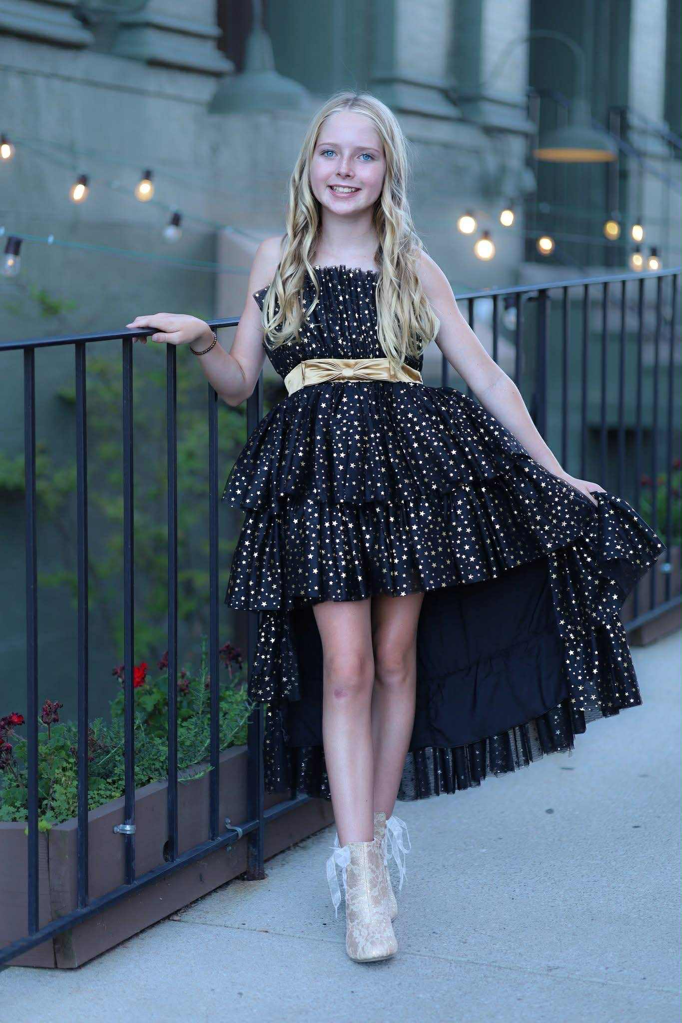Gold Lace Sparkle Penelope Heel