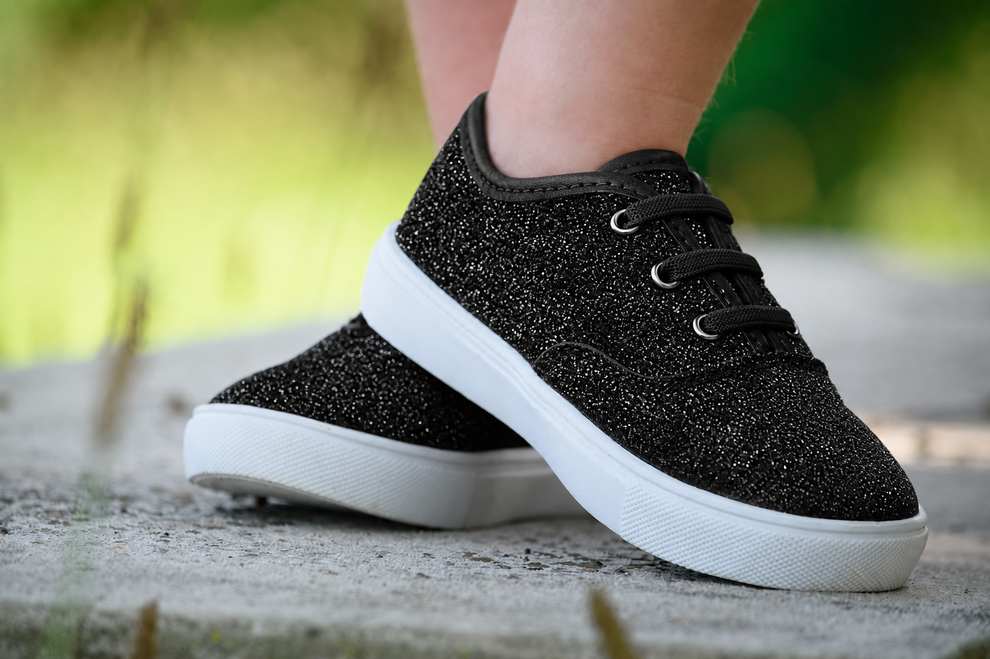 Pre-Order Black Shimmer Ivy