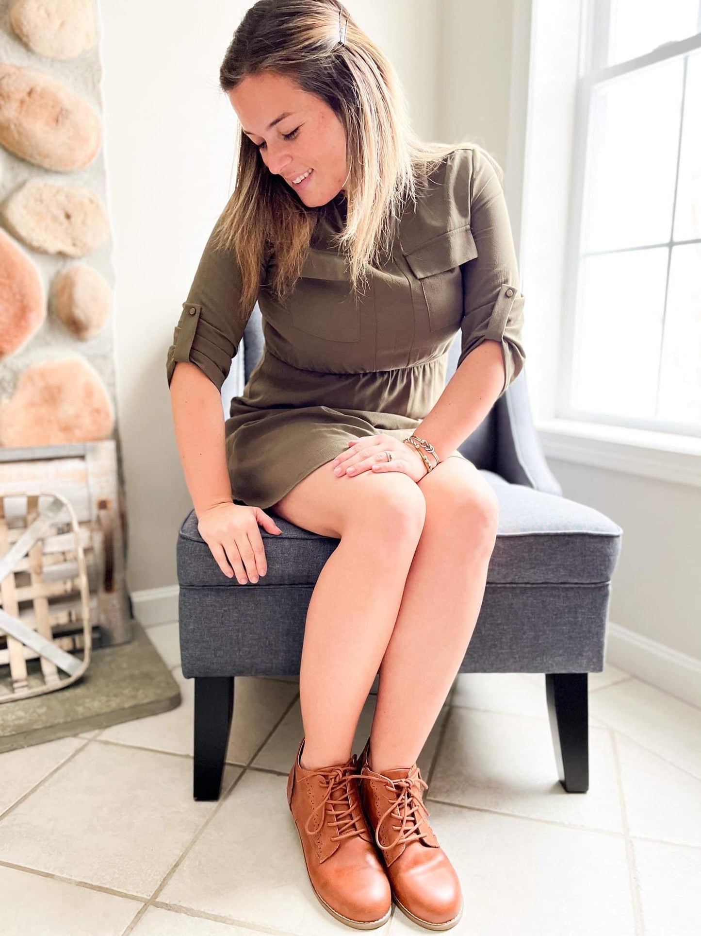 Adult Weathered Brown Lola Boot