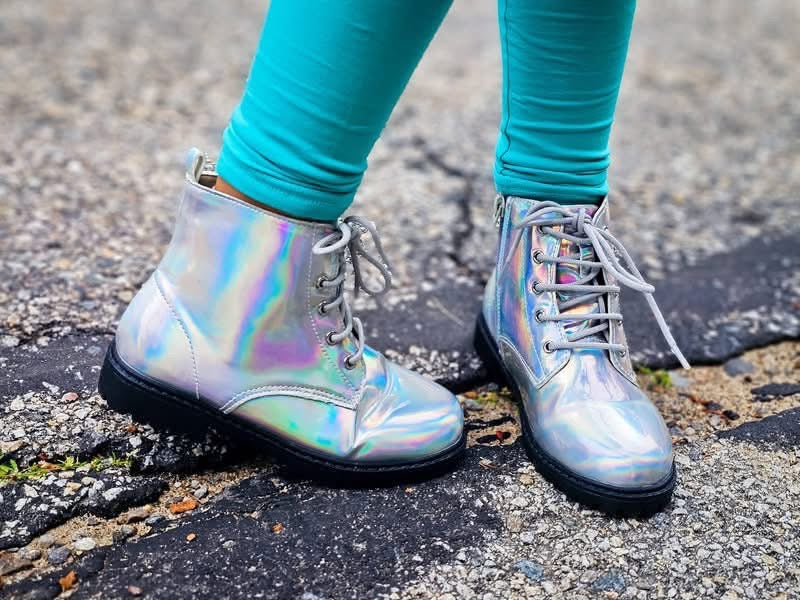 Silver iridescent Combat