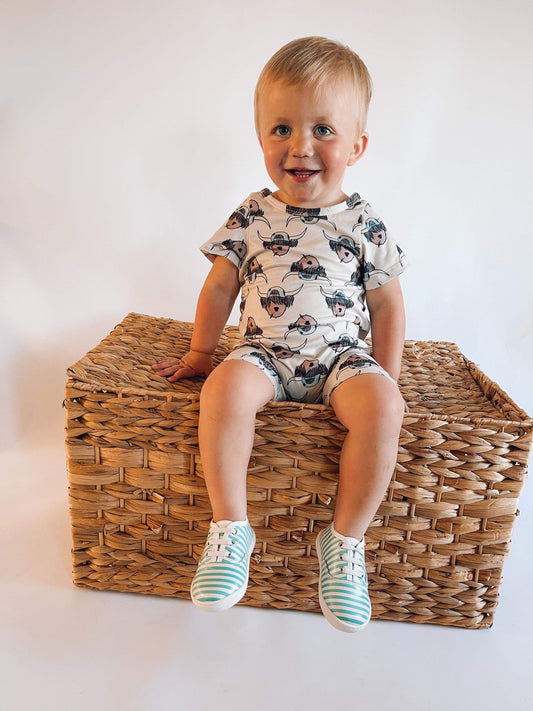 Green Stripe Ivy Sneaks