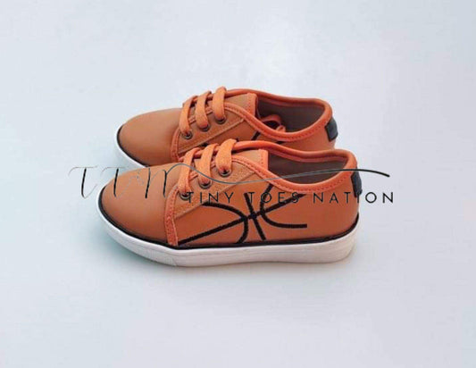 Basketball sneakers