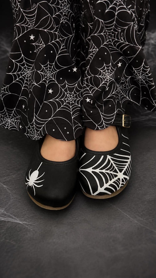 Spider Web Ava Flats