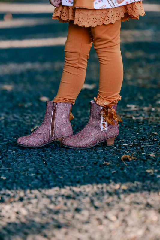 Mauve Lace Penelope