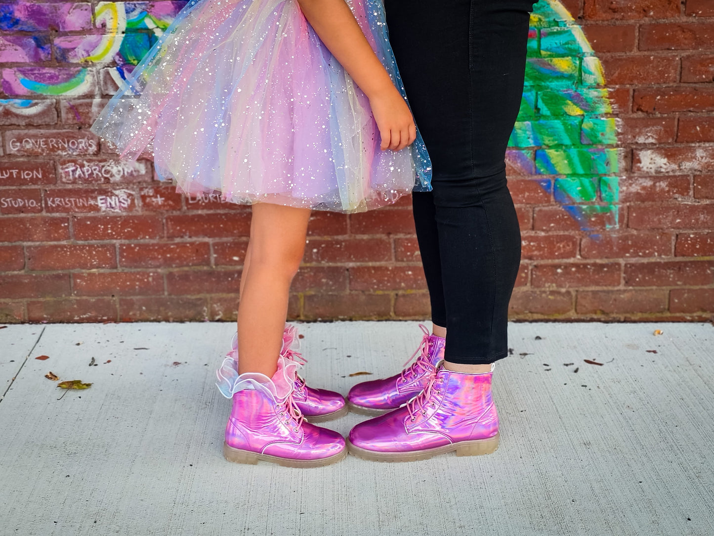 Pink iridescent Combat