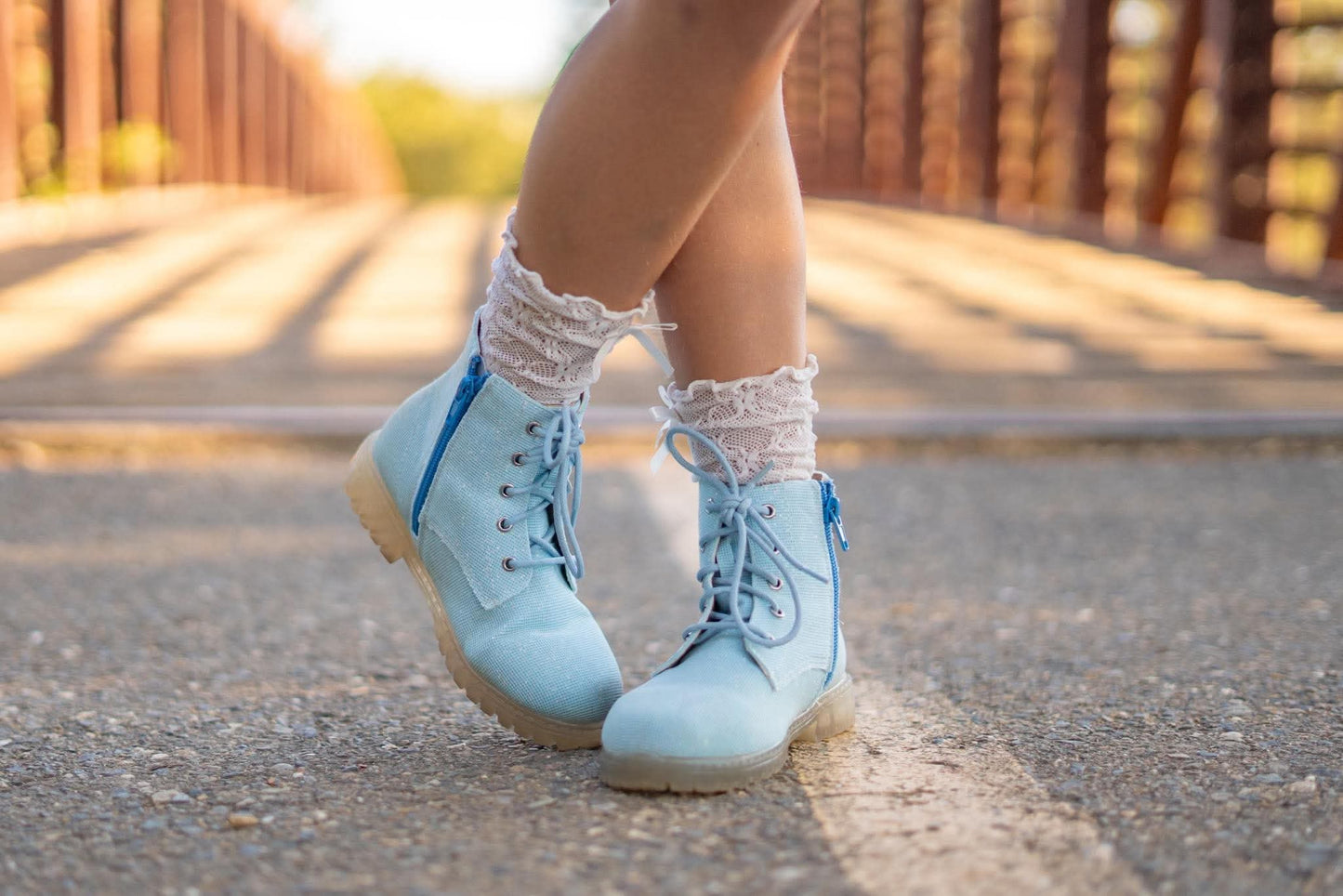 Light Blue Sparkle Combat