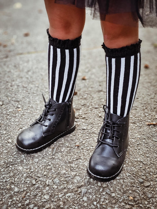 Pre Order Black Lyla