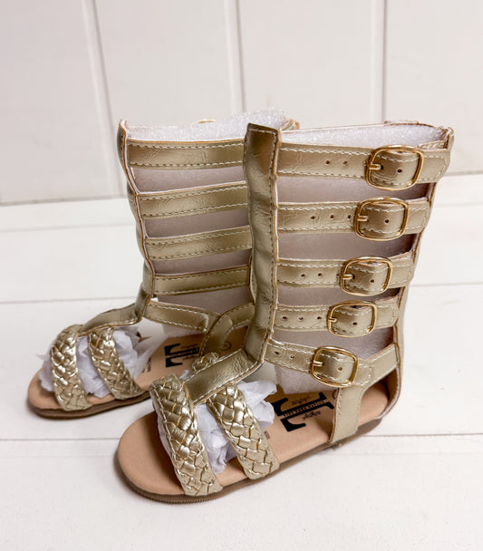 Gold gladiators
