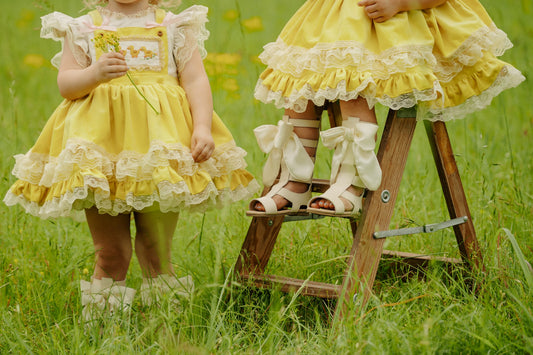Cream Bow Gladiators