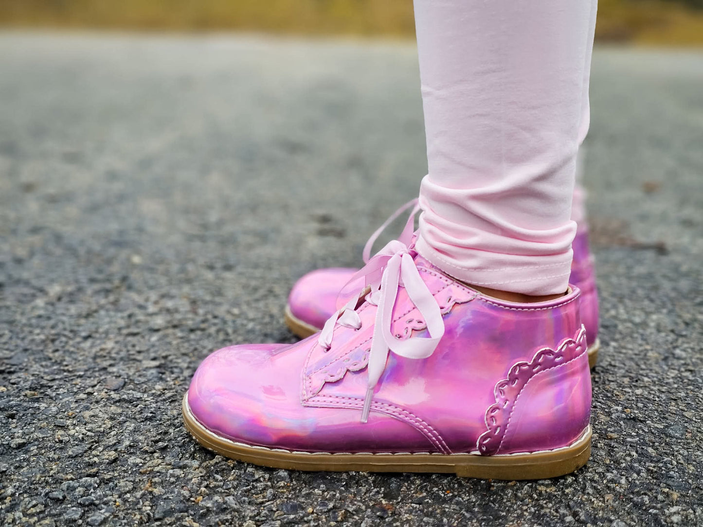 Pink Iridescent Lola