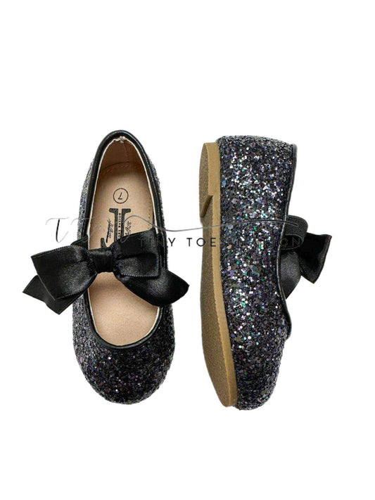 Black Sparkle Evelyn